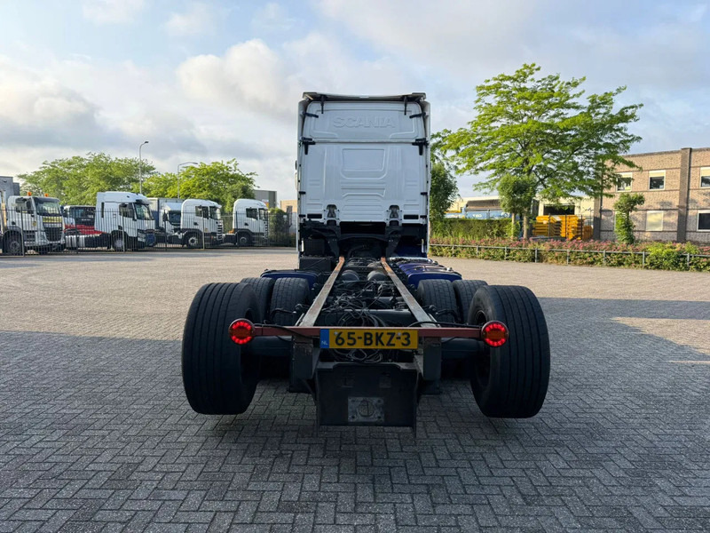 Scania NGS S500 / NL TRUCK / TUV:11-03-2026 / PARKCOOL / DOUBLE TANK / LEATHER / ALCOA / AUTOMATIC / EURO-6 / 2018 - Шаси кабина: снимка 4 Scania NGS S500 / NL TRUCK / TUV:11-03-2026 / PARKCOOL / DOUBLE TANK / LEATHER / ALCOA / AUTOMATIC / EURO-6 / 2018 - Шаси кабина: снимка 4