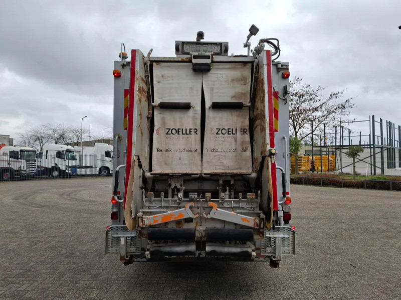 Scania P360 / RETARDER / ONLY:234640 KM / LENKACHSE / AIRCO / WORKING GARBAGE TRUCK / AUTOMATIC / EURO-5 / 2013 - Боклукчийска кола: снимка 5 Scania P360 / RETARDER / ONLY:234640 KM / LENKACHSE / AIRCO / WORKING GARBAGE TRUCK / AUTOMATIC / EURO-5 / 2013 - Боклукчийска кола: снимка 5