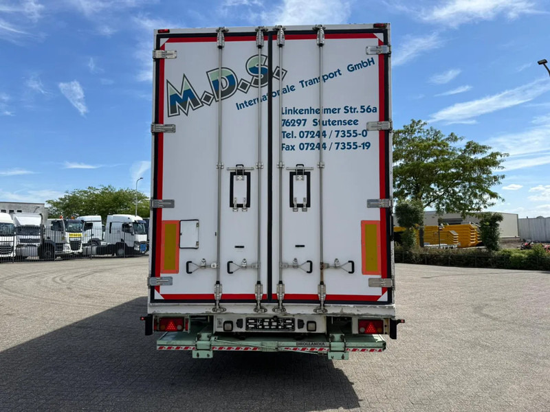 Scania R450 / RETARDER / ISOLATED GERMAN FLOWER COMBI / THROUGH-LOADING SYSTEM / SMART TACHO / 2XPLATFORM / LIFT+LENKACHSE / LWDS / EUR - Рефрижератор камион: снимка 4 Scania R450 / RETARDER / ISOLATED GERMAN FLOWER COMBI / THROUGH-LOADING SYSTEM / SMART TACHO / 2XPLATFORM / LIFT+LENKACHSE / LWDS / EUR - Рефрижератор камион: снимка 4