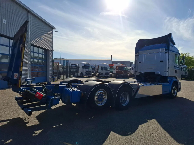 Scania R580 V8 / RETARDER / LIFT+LENKACHSE / FULL-AIR / PLATFORM 2000 KG / LEATHER / AIRCO / AUTOMATIC / EURO-6 / 2015 - Шаси кабина: снимка 5 Scania R580 V8 / RETARDER / LIFT+LENKACHSE / FULL-AIR / PLATFORM 2000 KG / LEATHER / AIRCO / AUTOMATIC / EURO-6 / 2015 - Шаси кабина: снимка 5