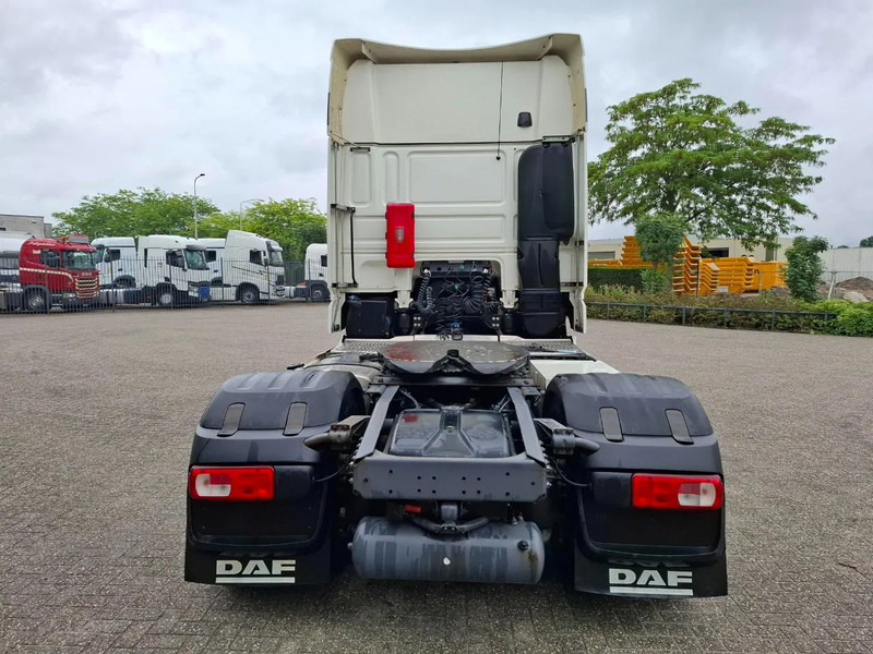 DAF XF106-460 / DEB / TUV:20-01-2026 / 753438 KM / FRIDGE / ACC / LWDS / GEN2 V2 TACHO / ALCOA / AUTOMATIC / EURO-6 / 2017 - Влекач: снимка 4 DAF XF106-460 / DEB / TUV:20-01-2026 / 753438 KM / FRIDGE / ACC / LWDS / GEN2 V2 TACHO / ALCOA / AUTOMATIC / EURO-6 / 2017 - Влекач: снимка 4