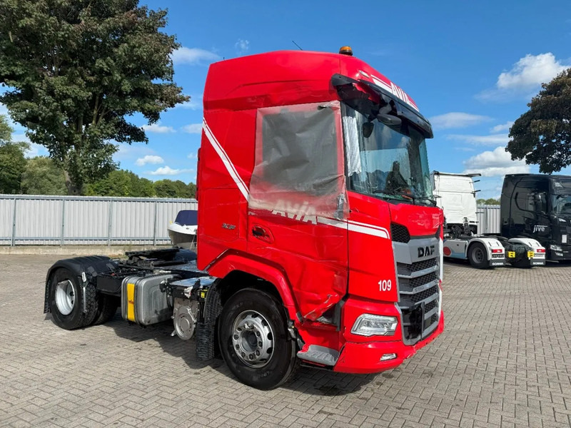 DAF XF450 FT / ENGINE RUNNING / ONLY:132521 KM / HYDRAULICS / DIGITAL DASH / DEB / HIGH CAB / AUTOMATIC / EURO-6 / 2024 - Влекач: снимка 2 DAF XF450 FT / ENGINE RUNNING / ONLY:132521 KM / HYDRAULICS / DIGITAL DASH / DEB / HIGH CAB / AUTOMATIC / EURO-6 / 2024 - Влекач: снимка 2