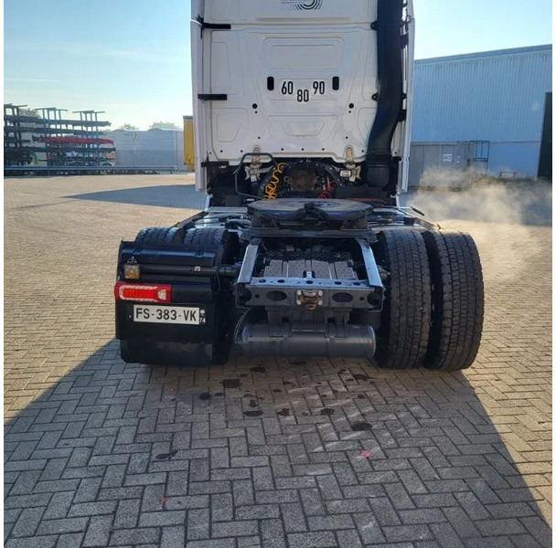 Влекач Mercedes-Benz ACTROS 1863 / ENGINE RUNNING / RETARDER / PARK-COOL /HYDRAULICS / ONLY: 268593KM / GIGA-SPACE / MIRRORCAM / AUTOMATIC / EURO-6 /: снимка 6