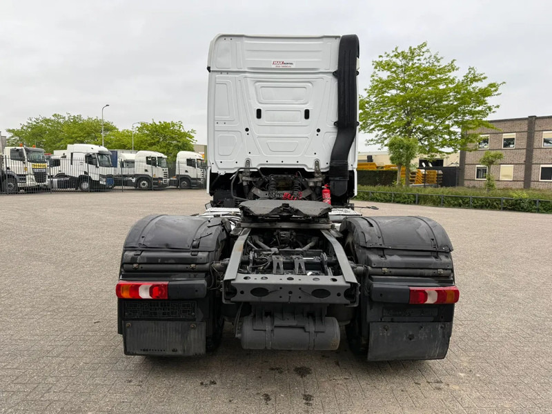 Mercedes-Benz Actros 1945 / HYDRAULICS / LWDS / AIRCO / SMART TACHO / 2XBED / FRIDGE / AUTOMATIC / EURO-6 / 2019 - Влекач: снимка 4 Mercedes-Benz Actros 1945 / HYDRAULICS / LWDS / AIRCO / SMART TACHO / 2XBED / FRIDGE / AUTOMATIC / EURO-6 / 2019 - Влекач: снимка 4
