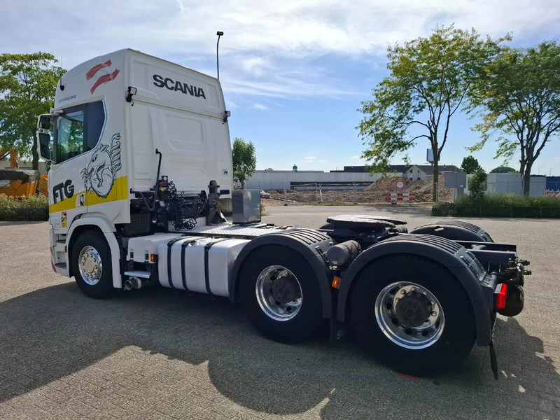 Scania NGS R650 V8 / 6X4 / RETARDER / 2X BIG AXLE / PARKCOOL / DOUBLE TANK / INLINER / FULL-AIR / ALCOA / LEATHER / NAVI / GEN2 V2 / EU - Влекач: снимка 3 Scania NGS R650 V8 / 6X4 / RETARDER / 2X BIG AXLE / PARKCOOL / DOUBLE TANK / INLINER / FULL-AIR / ALCOA / LEATHER / NAVI / GEN2 V2 / EU - Влекач: снимка 3