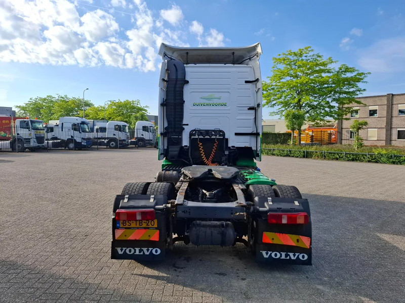 Volvo FH13-440 / NL TRUCK / AIRCO / WEBASTO PARKHEAT / AUTOMATIC / EURO-5 / 2007 - Влекач: снимка 4 Volvo FH13-440 / NL TRUCK / AIRCO / WEBASTO PARKHEAT / AUTOMATIC / EURO-5 / 2007 - Влекач: снимка 4