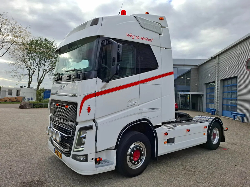 Volvo FH4-460 / CLEAN NL TRUCK / VEB+ / ADR / ACC / LWDS / DAS / DOUBLE TANK / LEATHER / FRIDGE / ALCOA / EURO-6 / 2016 - Влекач: снимка 1 Volvo FH4-460 / CLEAN NL TRUCK / VEB+ / ADR / ACC / LWDS / DAS / DOUBLE TANK / LEATHER / FRIDGE / ALCOA / EURO-6 / 2016 - Влекач: снимка 1