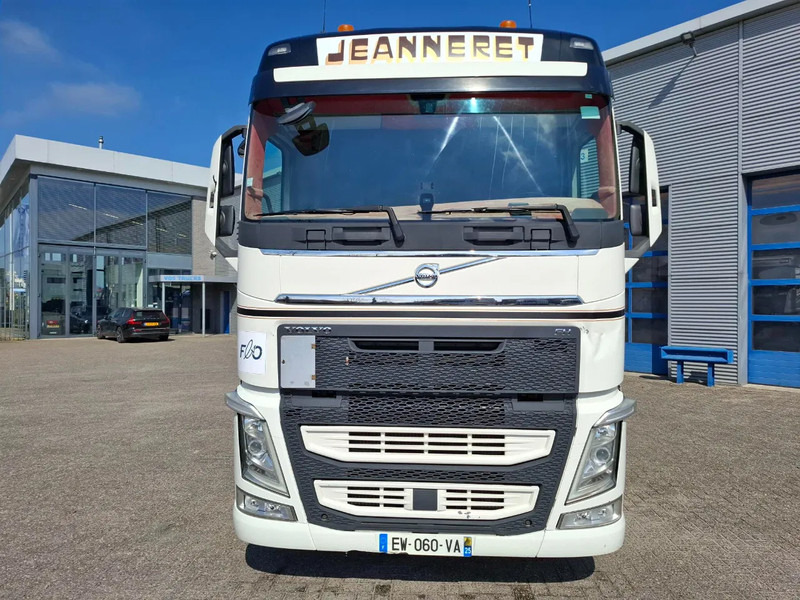 Лизинг на Volvo FH4-460 / VEB+ / DOUBLE TANK / FRIDGE / AUTOMATIC / EURO-6 / 2018 Volvo FH4-460 / VEB+ / DOUBLE TANK / FRIDGE / AUTOMATIC / EURO-6 / 2018: снимка 6