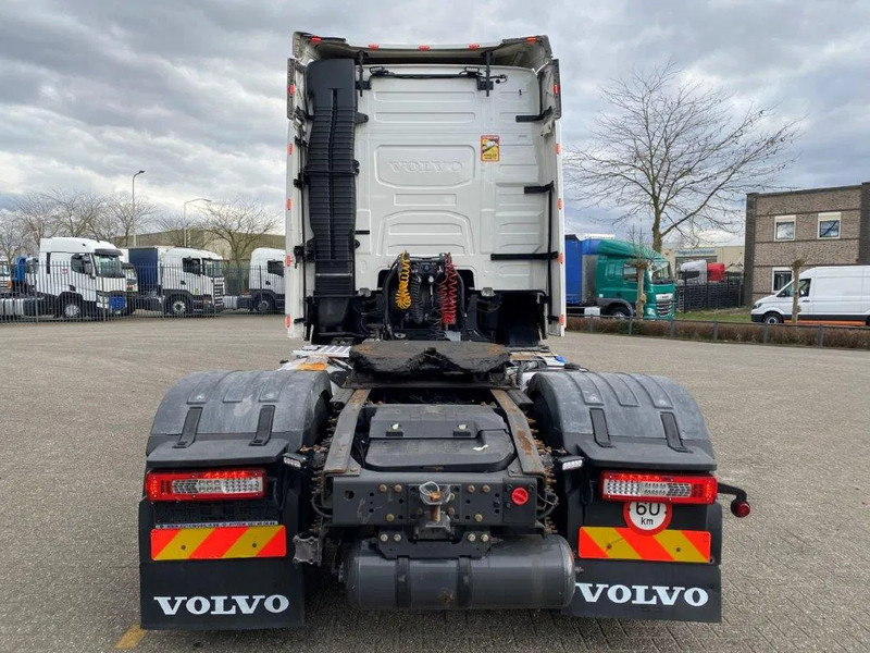 Volvo FH4-500 / VEB+ / HYDRAULICS / LWDS / I-PARCOOL / FRIDGE / AUTOMATIC / EURO-6 / 2018 - Влекач: снимка 4 Volvo FH4-500 / VEB+ / HYDRAULICS / LWDS / I-PARCOOL / FRIDGE / AUTOMATIC / EURO-6 / 2018 - Влекач: снимка 4