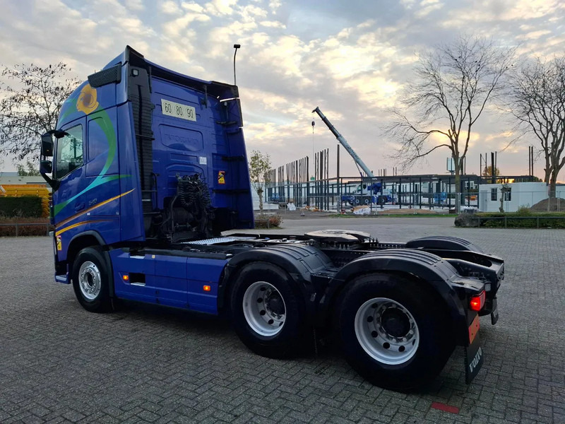 Volvo FH4-540 / VEB+ / RETARDER / 60TON / I-PARKCOOL / DOUBLE TANK / TUV:06-05-2026 / INLINER / FULL-AIR / AUTOMATIC / EURO-6 / 2018 - Влекач: снимка 3 Volvo FH4-540 / VEB+ / RETARDER / 60TON / I-PARKCOOL / DOUBLE TANK / TUV:06-05-2026 / INLINER / FULL-AIR / AUTOMATIC / EURO-6 / 2018 - Влекач: снимка 3
