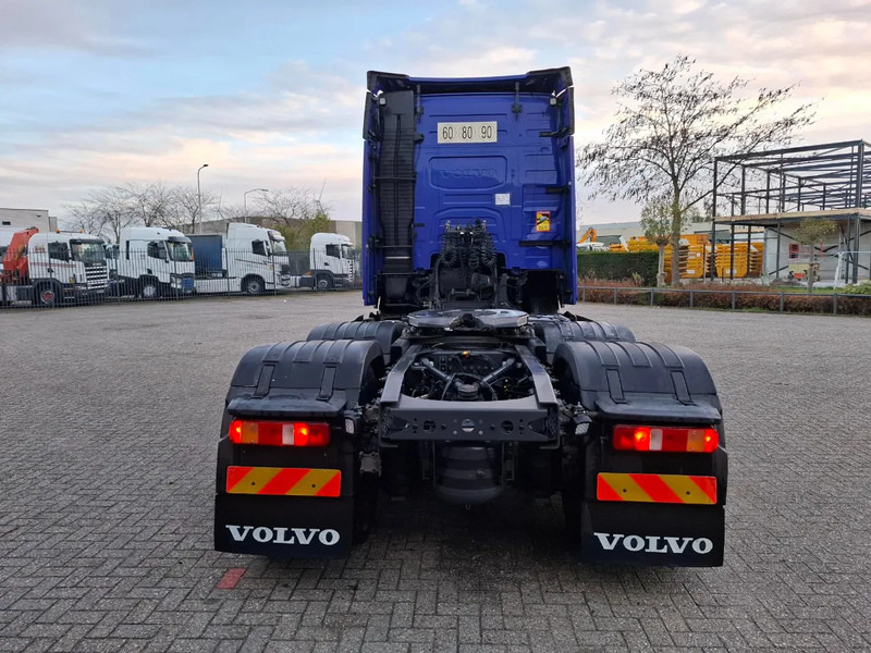 Volvo FH4-540 / VEB+ / RETARDER / 60TON / I-PARKCOOL / DOUBLE TANK / TUV:06-05-2026 / INLINER / FULL-AIR / AUTOMATIC / EURO-6 / 2018 - Влекач: снимка 4 Volvo FH4-540 / VEB+ / RETARDER / 60TON / I-PARKCOOL / DOUBLE TANK / TUV:06-05-2026 / INLINER / FULL-AIR / AUTOMATIC / EURO-6 / 2018 - Влекач: снимка 4