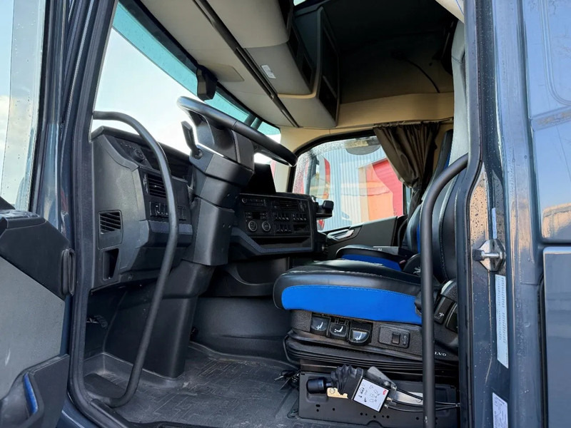 Влекач Volvo FH5-460 / VEB+ / HYDRAULICS / I-PARKCOOL / ONLY:188538 KM / FULL-AIR / ACC / LWDS / AUTOMATIC / EURO-6 / 2023: снимка 19