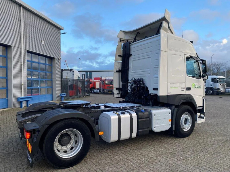 Volvo FM11-370 / GERMAN TRUCK / KB CHASSIS / VEB / ACC / LWDS / DOUBLE TANK / ONLY:763562 KM / AIRCO / AUTOMATIC / EURO-6 / 2018 - Влекач: снимка 5 Volvo FM11-370 / GERMAN TRUCK / KB CHASSIS / VEB / ACC / LWDS / DOUBLE TANK / ONLY:763562 KM / AIRCO / AUTOMATIC / EURO-6 / 2018 - Влекач: снимка 5