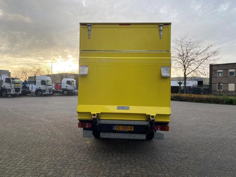 Volkswagen Crafter / NL VAN / PLATFORM / DOUBLE AIR REAR / TEMPOMAAT / AIRCO / ONLY:228596 KM / MANUAL / EURO- / 2015 - Товарен бус: снимка 5 Volkswagen Crafter / NL VAN / PLATFORM / DOUBLE AIR REAR / TEMPOMAAT / AIRCO / ONLY:228596 KM / MANUAL / EURO- / 2015 - Товарен бус: снимка 5