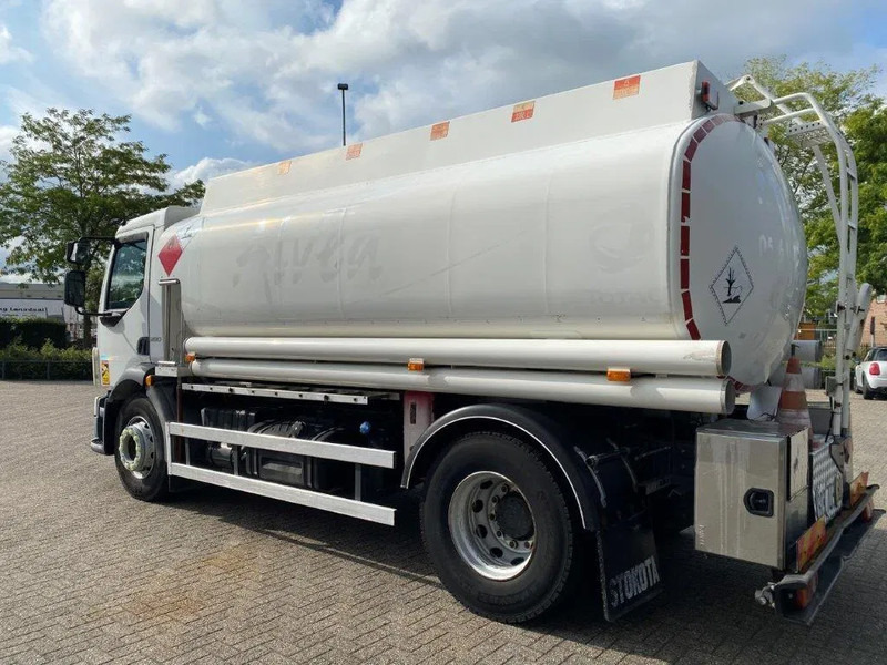Volvo FL7-290 / 5 COMPARTIMENTS / 13000 LITER TOTAL / PUMP / ONLY:288120 KM / AUTOMATIC / EURO-5 / 2009 - Камион цистерна: снимка 3 Volvo FL7-290 / 5 COMPARTIMENTS / 13000 LITER TOTAL / PUMP / ONLY:288120 KM / AUTOMATIC / EURO-5 / 2009 - Камион цистерна: снимка 3