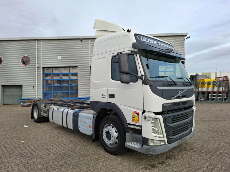 Volvo FM11-450 / VEB / FULL-AIR / 706585 KM / LWDS / AIRCO / BDF SYSTEM / AUTOMATIC / EURO-6 / 2016 - Контейнеровоз/ Сменна каросерия камион: снимка 2 Volvo FM11-450 / VEB / FULL-AIR / 706585 KM / LWDS / AIRCO / BDF SYSTEM / AUTOMATIC / EURO-6 / 2016 - Контейнеровоз/ Сменна каросерия камион: снимка 2