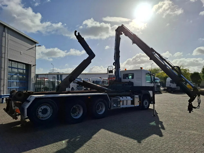 Volvo FM13-400 / 8X4 / AJK HOOK 25TON / CRANE HMF 1560 K3 / ROTATOR / LIFT+LENKACHSE / AIRCO / MANUAL / EURO-4 / 2007 - Камион с кран: снимка 5 Volvo FM13-400 / 8X4 / AJK HOOK 25TON / CRANE HMF 1560 K3 / ROTATOR / LIFT+LENKACHSE / AIRCO / MANUAL / EURO-4 / 2007 - Камион с кран: снимка 5
