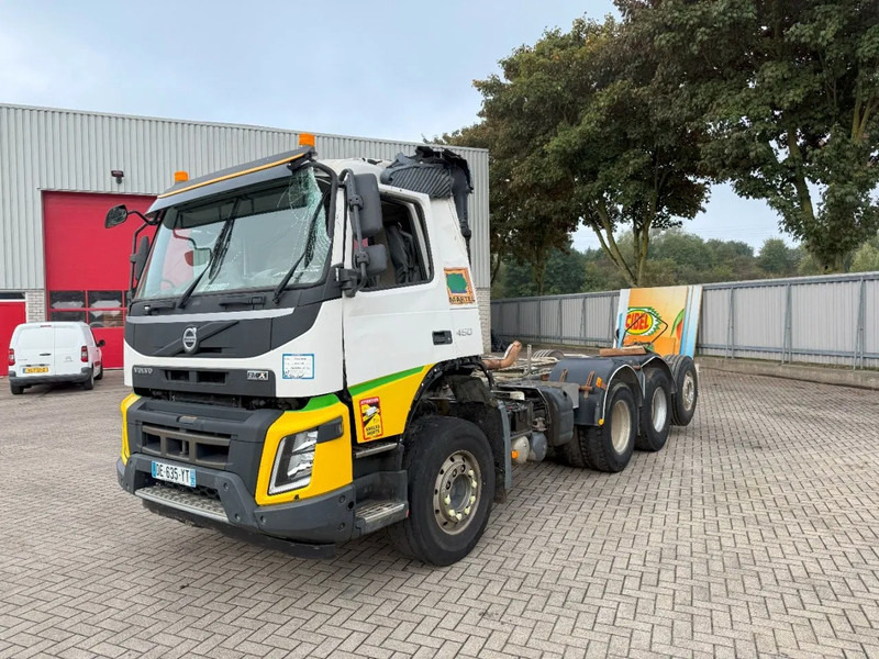 Volvo FMX 450 / ENGINE RUNNING / 8X4 / VEB / ONLY:260642 KM / PTO / LIFT+LENKACHSE / ALCOA / AUTOMATIC / EURO-6 / 2014 - Шаси кабина: снимка 1 Volvo FMX 450 / ENGINE RUNNING / 8X4 / VEB / ONLY:260642 KM / PTO / LIFT+LENKACHSE / ALCOA / AUTOMATIC / EURO-6 / 2014 - Шаси кабина: снимка 1