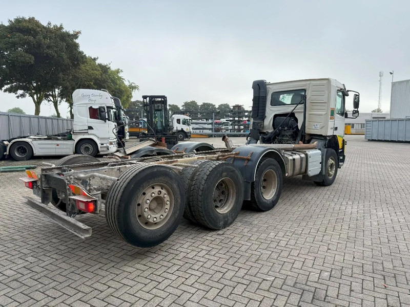 Volvo FMX 450 / ENGINE RUNNING / 8X4 / VEB / ONLY:260642 KM / PTO / LIFT+LENKACHSE / ALCOA / AUTOMATIC / EURO-6 / 2014 - Шаси кабина: снимка 5 Volvo FMX 450 / ENGINE RUNNING / 8X4 / VEB / ONLY:260642 KM / PTO / LIFT+LENKACHSE / ALCOA / AUTOMATIC / EURO-6 / 2014 - Шаси кабина: снимка 5