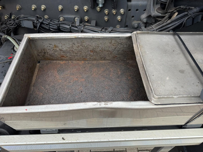 Лизинг на DAF CF85-360 6x2 HMF 1580 / 4S, EURO 5 DAF CF85-360 6x2 HMF 1580 / 4S, EURO 5: снимка 11