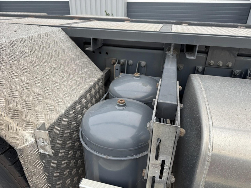 Лизинг на DAF CF85-360 6x2 HMF 1580 / 4S, EURO 5 DAF CF85-360 6x2 HMF 1580 / 4S, EURO 5: снимка 17