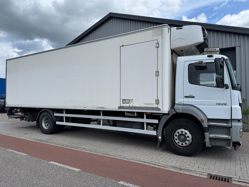 Mercedes-Benz Axor 1928, Chereau, Carrier 850 Easy Cold, Taillift - Рефрижератор камион: снимка 2 Mercedes-Benz Axor 1928, Chereau, Carrier 850 Easy Cold, Taillift - Рефрижератор камион: снимка 2