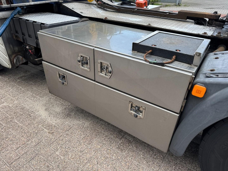 Влекач MAN TGA 18.310, Crane Pesci SE155N/4, Manual Kran, Grua, Grue, Kraan: снимка 20 Влекач MAN TGA 18.310, Crane Pesci SE155N/4, Manual Kran, Grua, Grue, Kraan: снимка 20