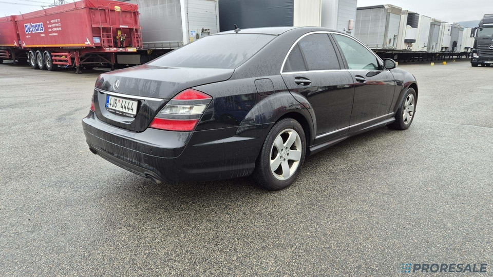 MERCEDES-BENZ S 320 CDI 4-MATIC 2987 cm3 173 kW - není možný odpočet DPH - Лек автомобил: снимка 4 MERCEDES-BENZ S 320 CDI 4-MATIC 2987 cm3 173 kW - není možný odpočet DPH - Лек автомобил: снимка 4