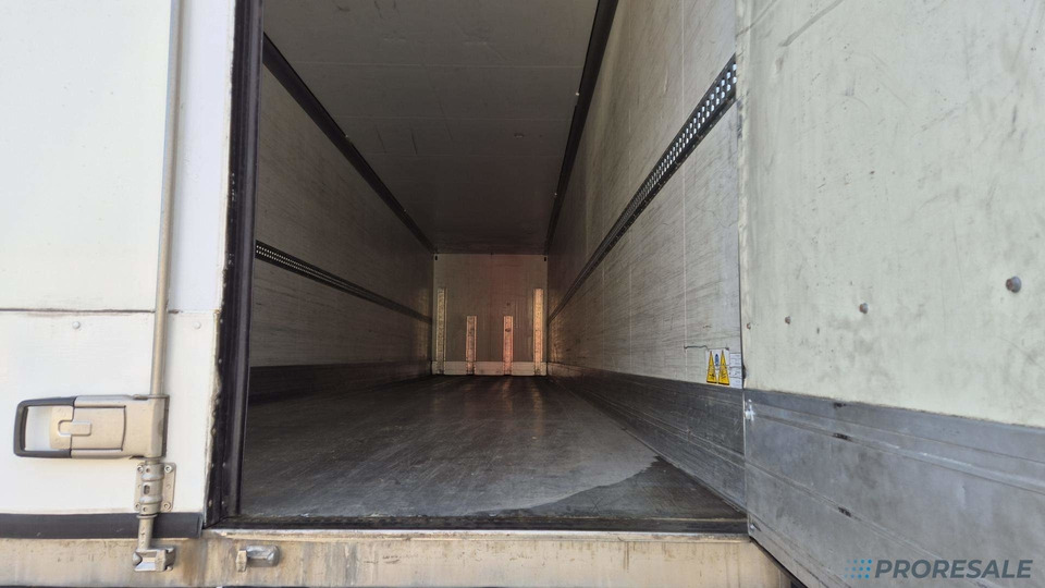 SCHMITZ CARGOBULL SKO 24/L - skříňový - Затворена каросерия полуремарке: снимка 5 SCHMITZ CARGOBULL SKO 24/L - skříňový - Затворена каросерия полуремарке: снимка 5