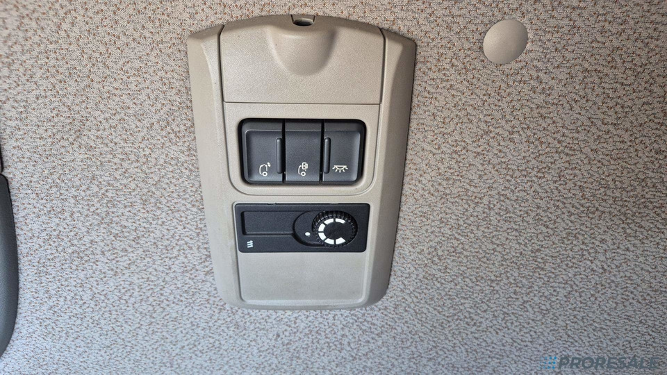 Влекач DAF XF 460 FT SSC EURO 6: снимка 8 Влекач DAF XF 460 FT SSC EURO 6: снимка 8