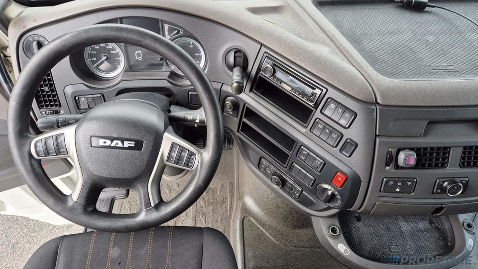 DAF XF 480 FT LOW DECK SSC EURO 6 - Влекач: снимка 4 DAF XF 480 FT LOW DECK SSC EURO 6 - Влекач: снимка 4