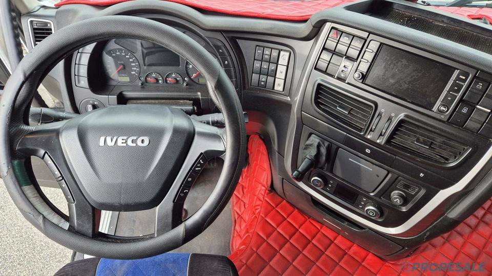 IVECO STRALIS AS440/48T LOW DECK EURO 6 - Влекач: снимка 3 IVECO STRALIS AS440/48T LOW DECK EURO 6 - Влекач: снимка 3