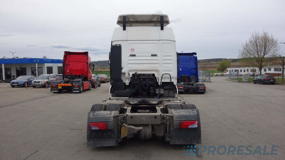 MAN TGX 18.440 4x2 LLS-U XLX EURO 5 - Влекач: снимка 3 MAN TGX 18.440 4x2 LLS-U XLX EURO 5 - Влекач: снимка 3