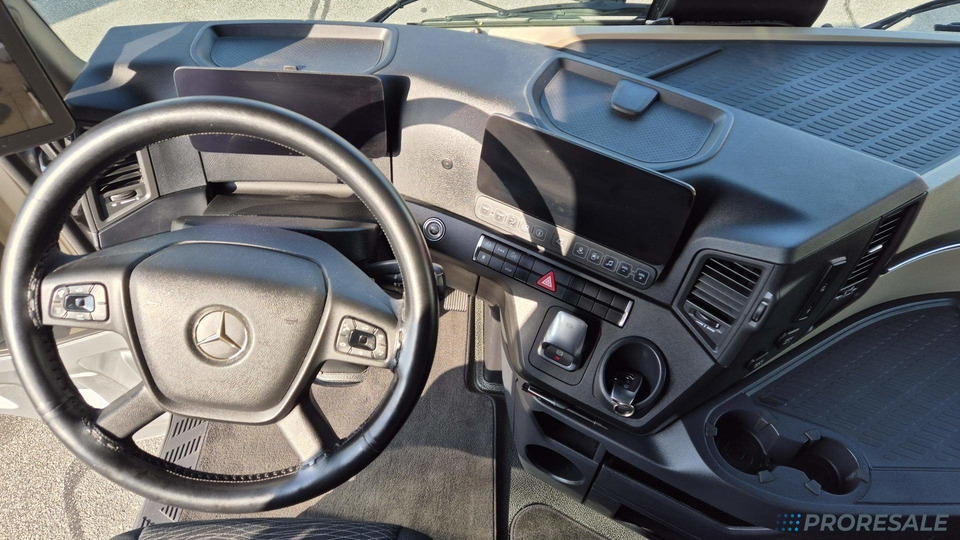 MERCEDES-BENZ ACTROS 1848 LS GIGA SPACE EURO 6 - Влекач: снимка 4 MERCEDES-BENZ ACTROS 1848 LS GIGA SPACE EURO 6 - Влекач: снимка 4