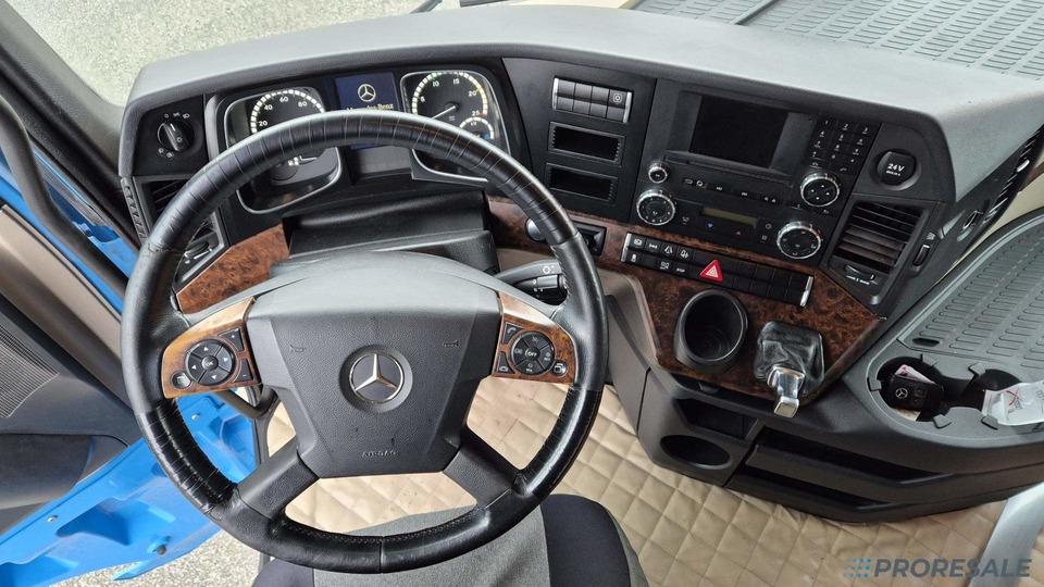MERCEDES-BENZ ACTROS 1851 EURO 6 - Влекач: снимка 4 MERCEDES-BENZ ACTROS 1851 EURO 6 - Влекач: снимка 4