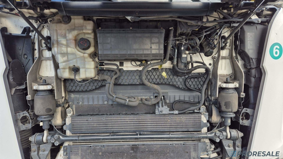 Влекач SCANIA S450 NGS LOW DECK TOP LINE EURO 6: снимка 8 Влекач SCANIA S450 NGS LOW DECK TOP LINE EURO 6: снимка 8