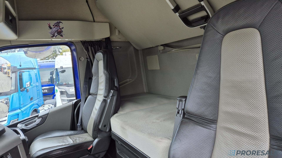 VOLVO FH 500 GLOBE XL EURO 6 - Влекач: снимка 5 VOLVO FH 500 GLOBE XL EURO 6 - Влекач: снимка 5