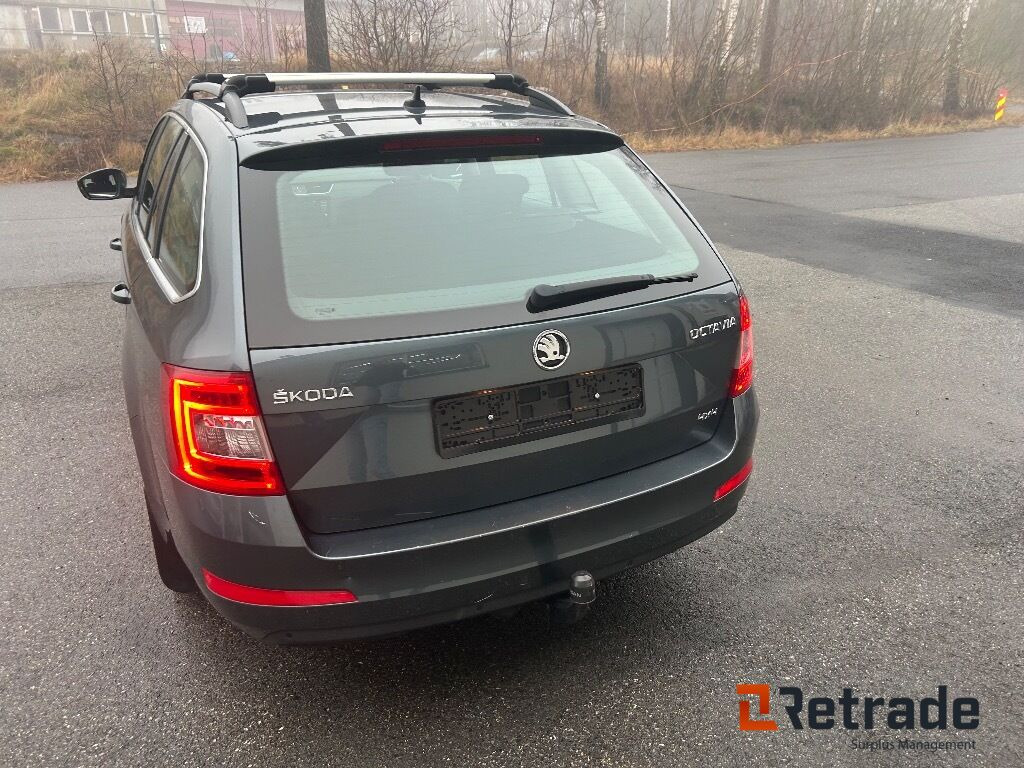 2016 Personbil SKODA OCTAVIA 1.8 TSI 180 hk 4x4 Style 6DSG EU-Godkjent - Лек автомобил: снимка 5 2016 Personbil SKODA OCTAVIA 1.8 TSI 180 hk 4x4 Style 6DSG EU-Godkjent - Лек автомобил: снимка 5