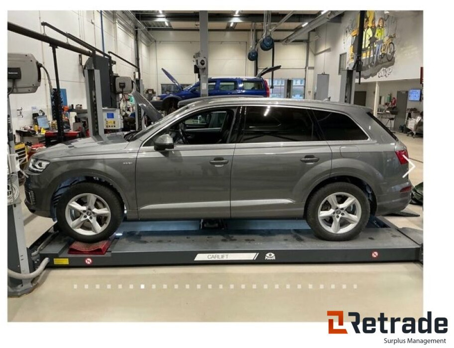 Лек автомобил 2017mod AUDI Q7 e-tron..ladbar hybrid. Diesel: снимка 6