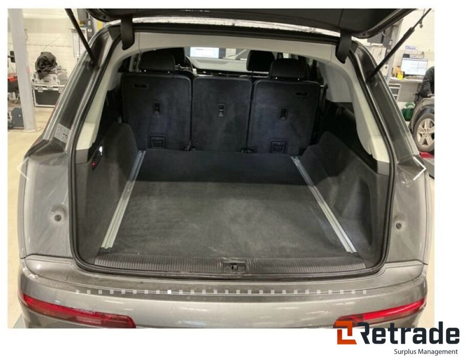 Лек автомобил 2017mod AUDI Q7 e-tron..ladbar hybrid. Diesel: снимка 9