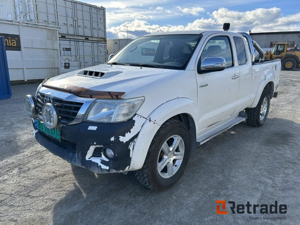 Bil Toyota Hilux - Лек автомобил: снимка 2 Bil Toyota Hilux - Лек автомобил: снимка 2