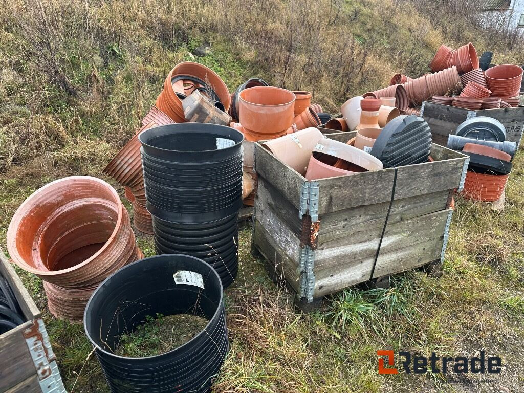 Diverse plast rør - Строително оборудване: снимка 4 Diverse plast rør - Строително оборудване: снимка 4