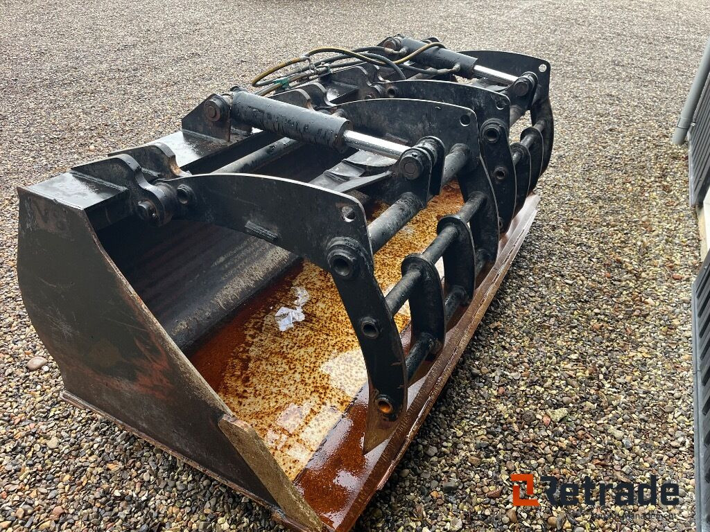 Forskelligt udstyr VS Overfaldsklo - Кофа за товарач: снимка 4 Forskelligt udstyr VS Overfaldsklo - Кофа за товарач: снимка 4