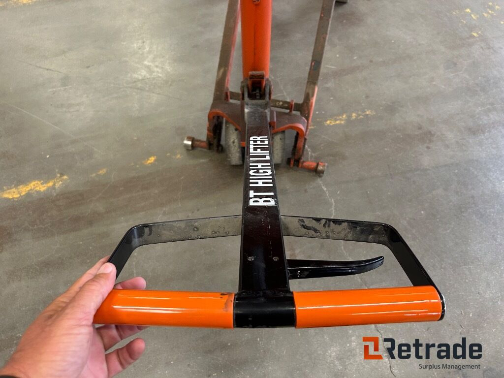 Jekke tralle fra BT HL 1000 - Складова техника: снимка 5 Jekke tralle fra BT HL 1000 - Складова техника: снимка 5