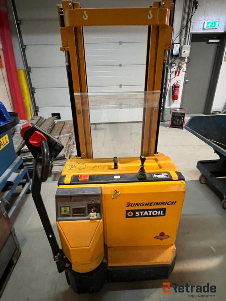 Jungheinrich pallestabler / Jungheinrich pallet stacker - Стакер: снимка 1 Jungheinrich pallestabler / Jungheinrich pallet stacker - Стакер: снимка 1