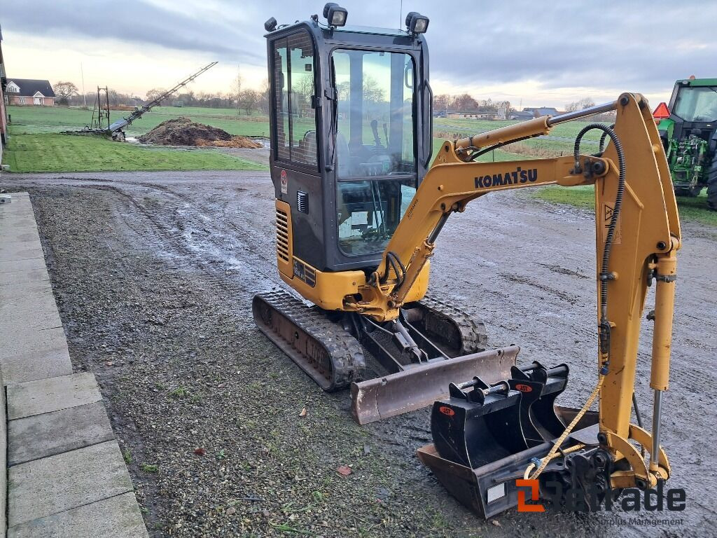 Minigraver Komatsu PC16R-3HS Lavt timetal! - Мини багер: снимка 3 Minigraver Komatsu PC16R-3HS Lavt timetal! - Мини багер: снимка 3