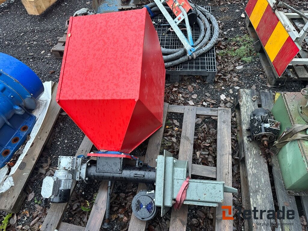 Pelletsbrännare - Строително оборудване: снимка 1 Pelletsbrännare - Строително оборудване: снимка 1