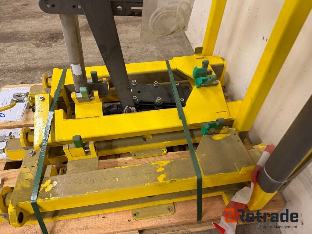 Резервни части за Промишлено оборудване Robotdelar: снимка 11