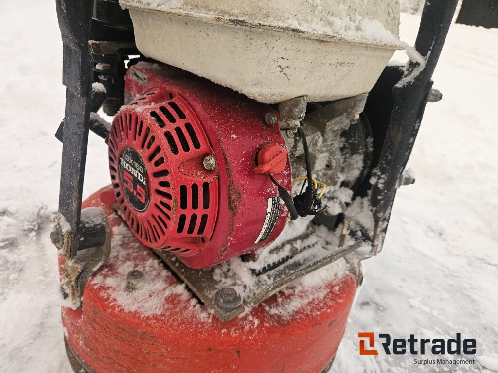 Rundpadda Dynapc LX90 - Строително оборудване: снимка 5 Rundpadda Dynapc LX90 - Строително оборудване: снимка 5