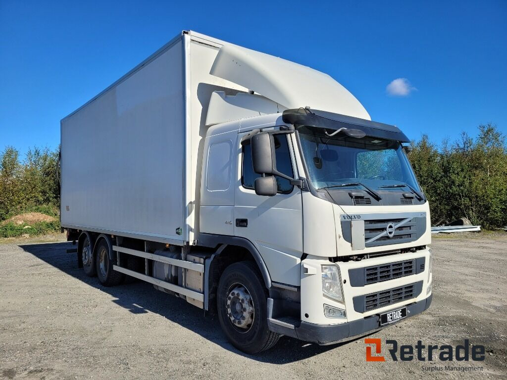 Skåpbil Volvo FM 11 6x2 Euro 5 - Камион фургон: снимка 2 Skåpbil Volvo FM 11 6x2 Euro 5 - Камион фургон: снимка 2